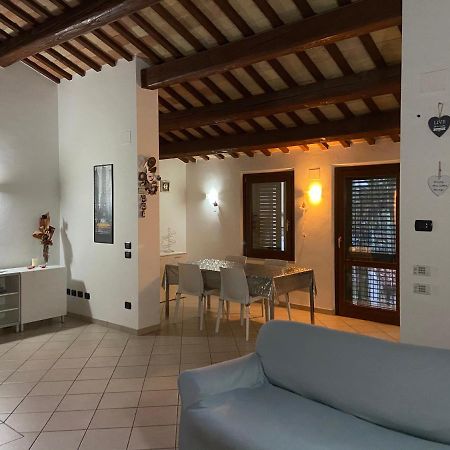 Casa Di Adele Lägenhet Chiaravalle Marche Exteriör bild