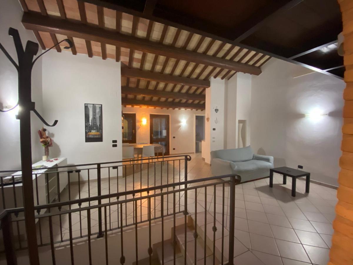Casa Di Adele Lägenhet Chiaravalle Marche Exteriör bild